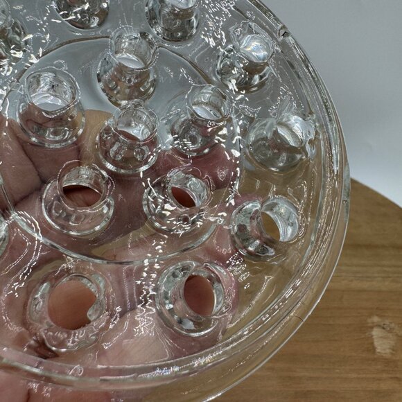 Vintage Larger Clear Glass Flower Frog Collectible Glass Flower Frog Vintage Gla - Picture 5 of 6